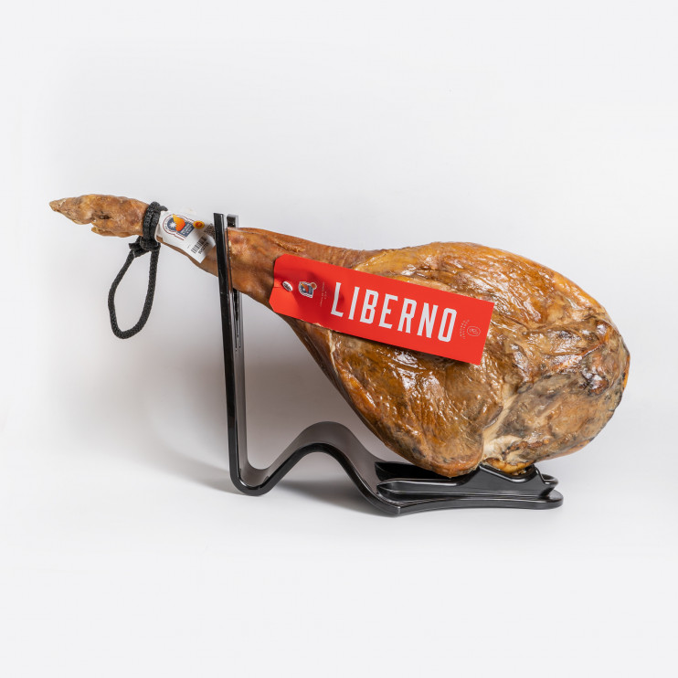 Jamón de Teruel D.O.P. con pata piel 2