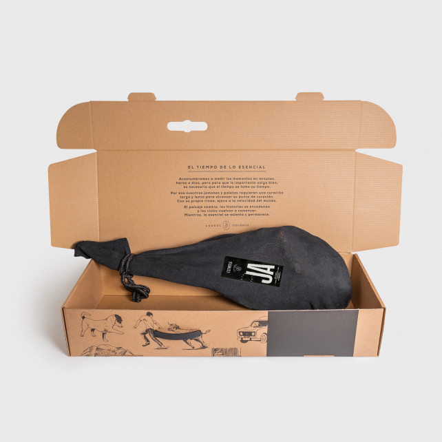 Jamón Esencia Duroc 50% con pata piel